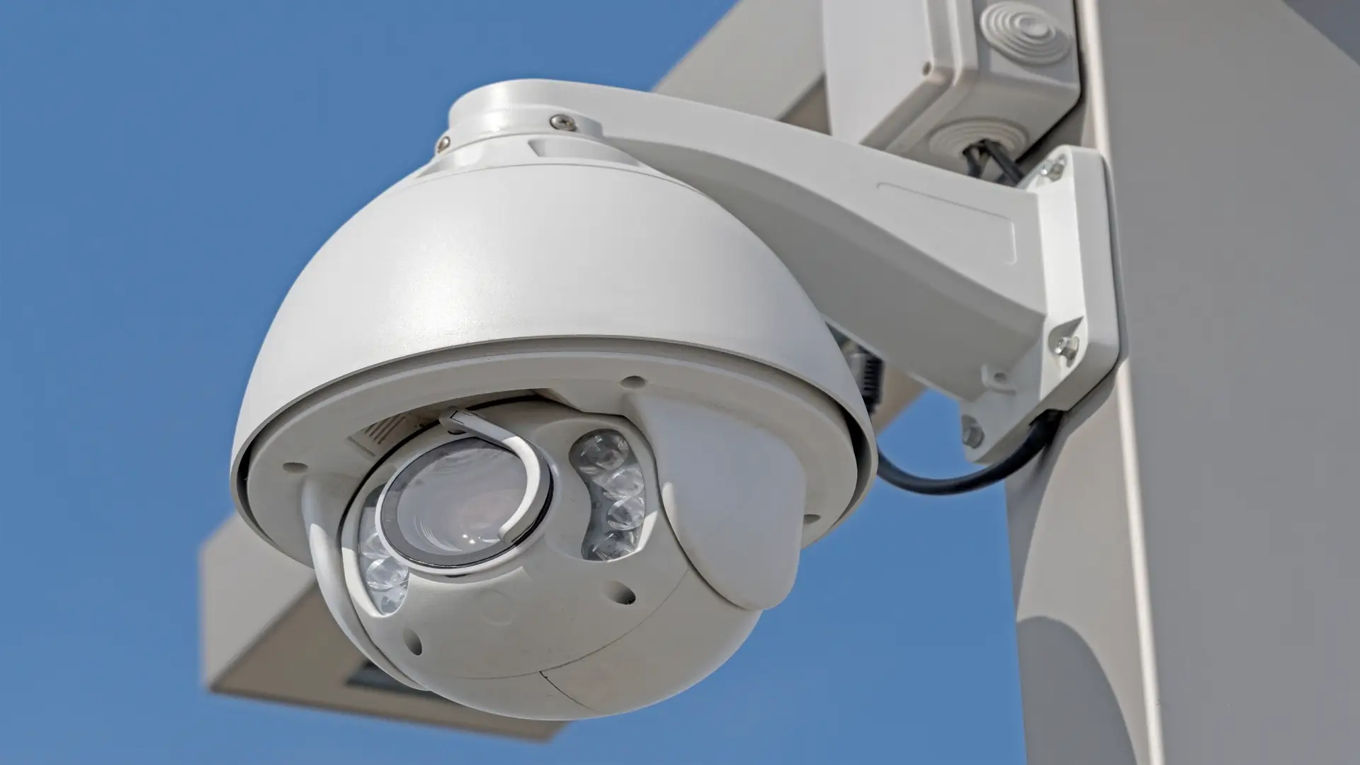 IP security camera and LED street lantern mounted
