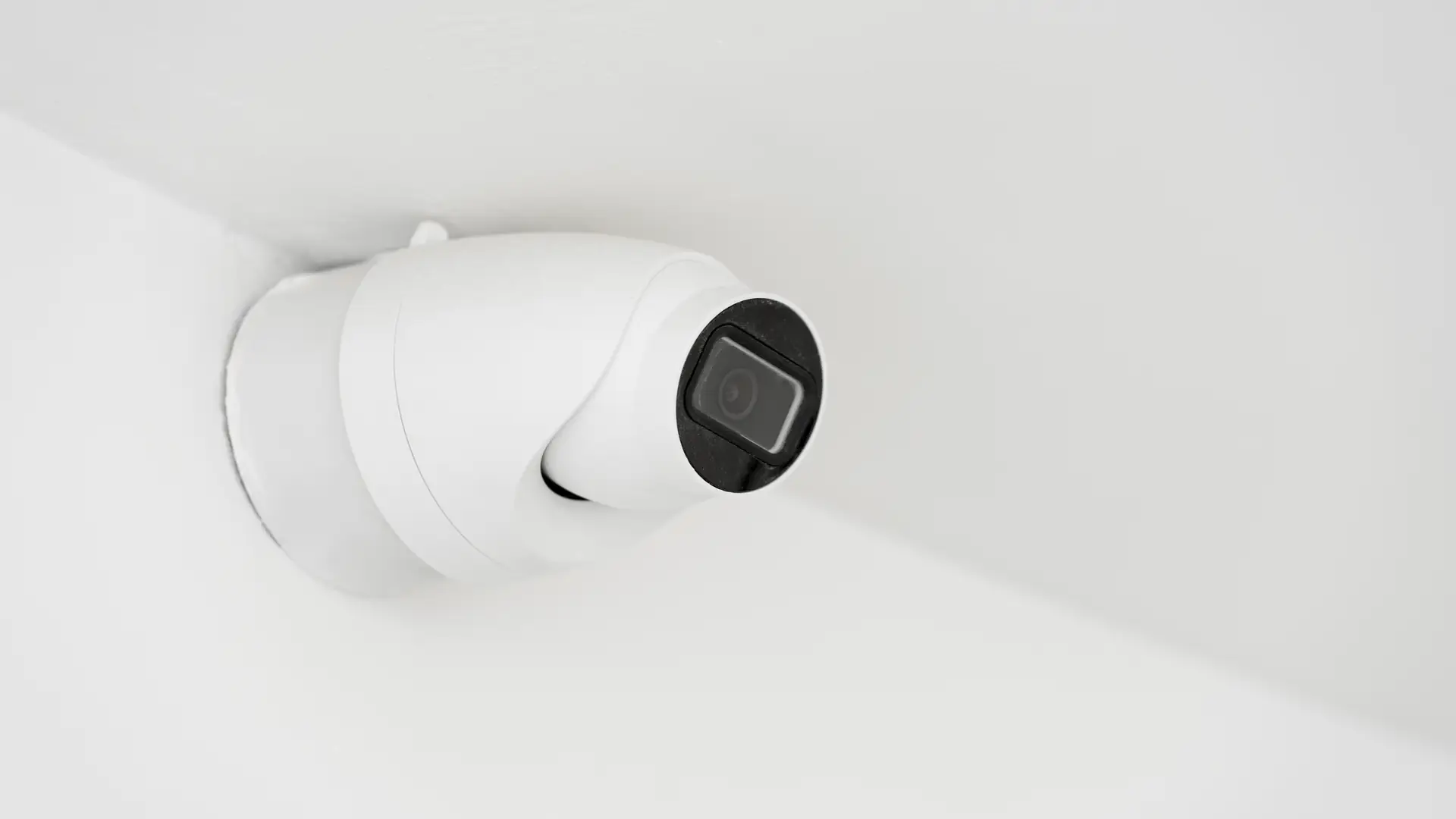 AI technology analyzing security camera feed with neural networks